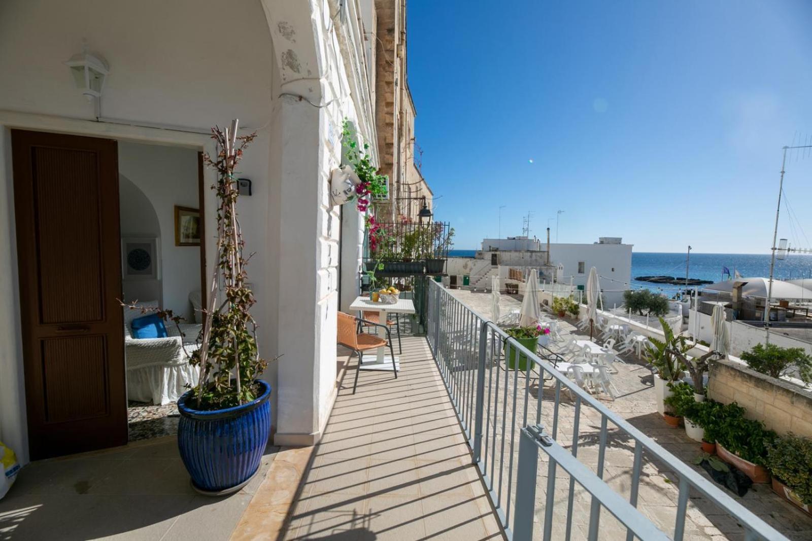 Апартаменти Casa Mare Монополі Екстер'єр фото