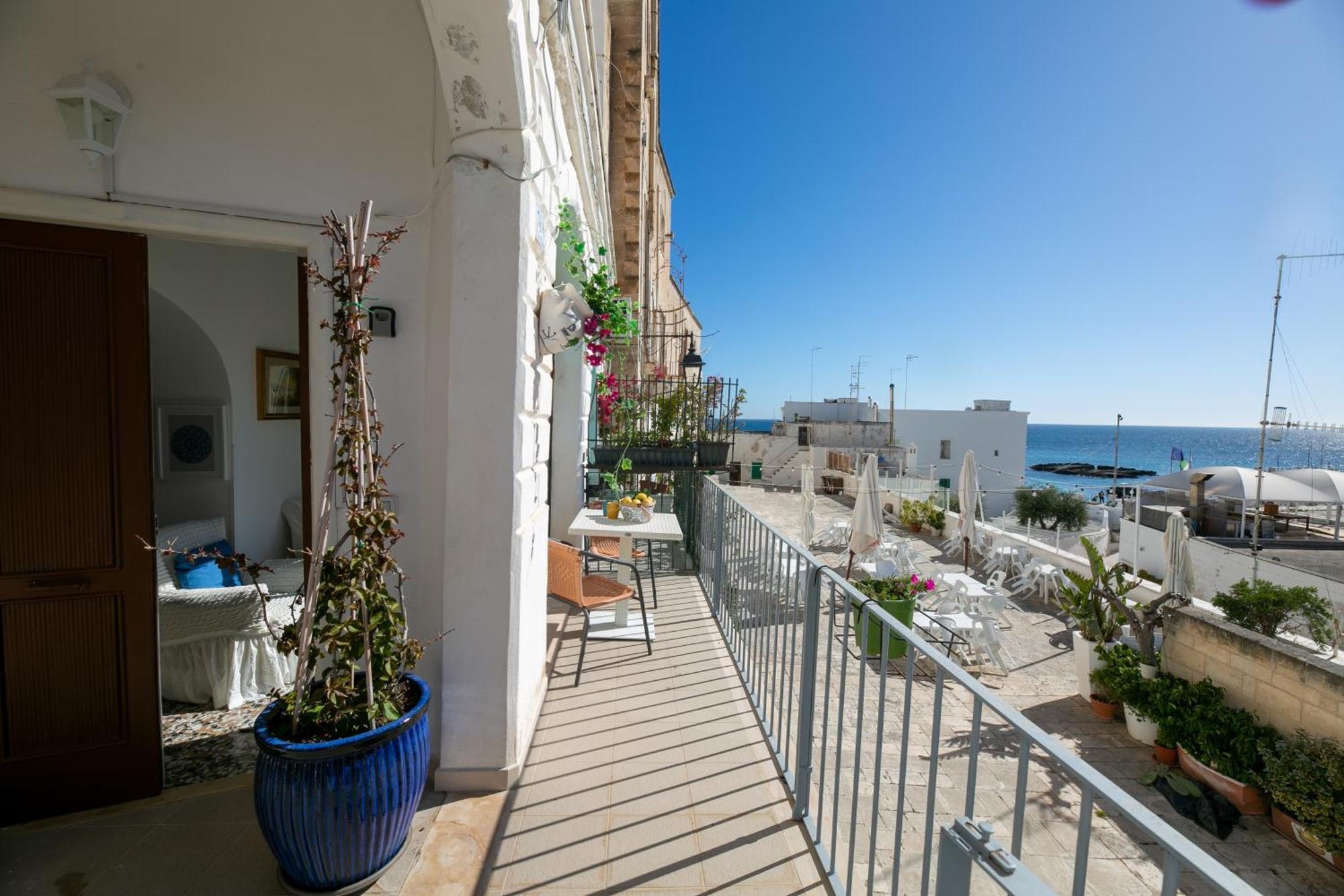 Апартаменти Casa Mare Монополі Екстер'єр фото